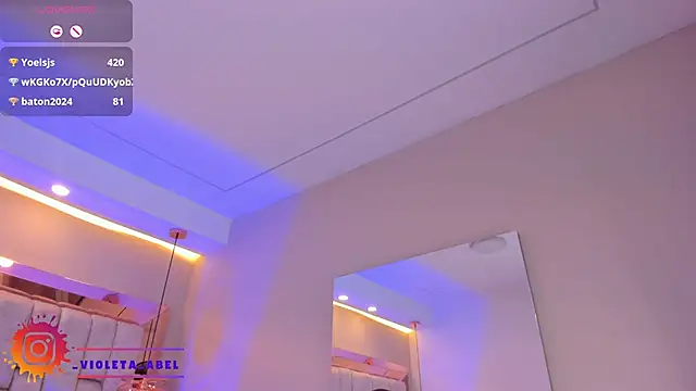 Snapshot of VioletaAbel chatting on February 2025 05:30:02 PM VioletaAbel online show from February 2025 05:30:02 PM