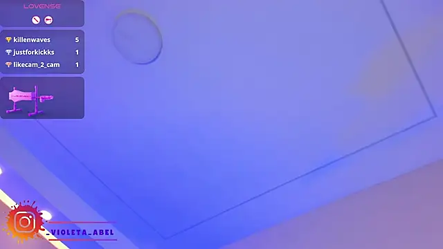 Snapshot of VioletaAbel chatting on February 2025 02:48:02 PM VioletaAbel online show from February 2025 02:48:02 PM