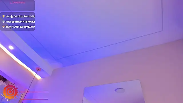 Snapshot of VioletaAbel chatting on February 2025 09:36:02 AM VioletaAbel online show from February 2025 09:36:02 AM