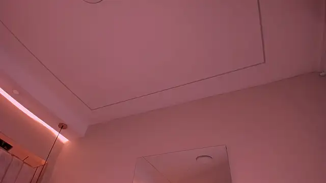 Snapshot of VioletaAbel chatting on November 2025 10:12:02 AM VioletaAbel online show from November 2025 10:12:02 AM