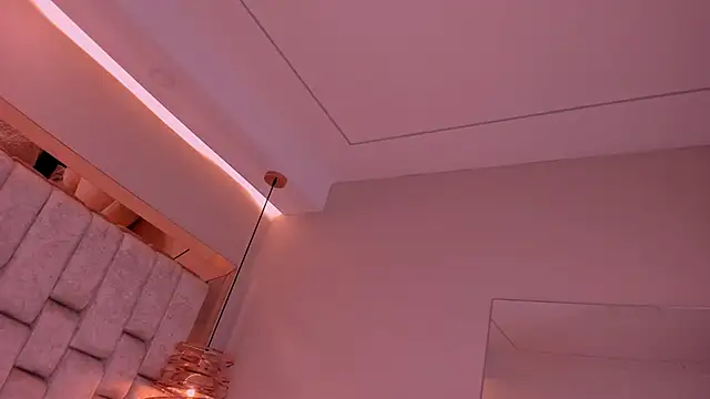 Snapshot of VioletaAbel chatting on November 2025 11:21:01 AM VioletaAbel online show from November 2025 11:21:01 AM