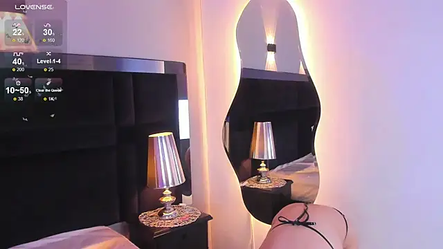 EriKlein online show from January 2025 02:39:01 AM