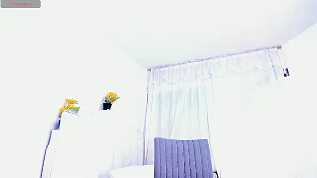 RoxannaBlanche online show from February 2025 12:34:02 PM