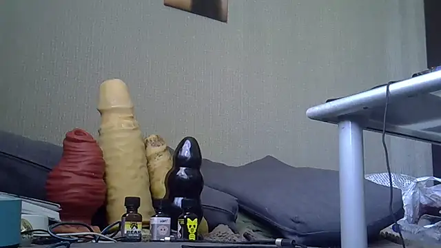 FISTCAMM online show from September 2025 06:13:02 AM