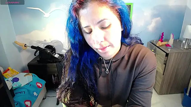 Nata bernett online show from September 2025 01:32:01 PM