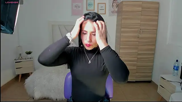 Nata bernett online show from March 2026 10:24:02 PM