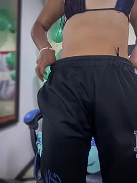 Snapshot of emily_rosse04 chatting on February 2025 05:56:02 PM emily rosse04 online show from February 2025 05:56:02 PM