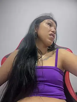 Snapshot of emily_rosse04 chatting on February 2025 12:25:02 PM emily rosse04 online show from February 2025 12:25:02 PM