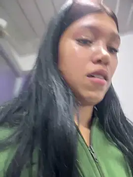 Snapshot of emily_rosse04 chatting on March 2025 11:25:02 AM emily rosse04 online show from March 2025 11:25:02 AM