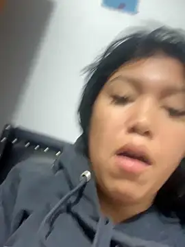 Snapshot of emily_rosse04 chatting on November 2025 11:10:01 AM emily rosse04 online show from November 2025 11:10:01 AM