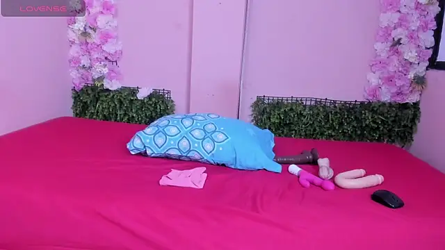 Snapshot of grandmother_milf chatting on October 2025 08:07:02 PM grandmother milf online show from October 2025 08:07:02 PM