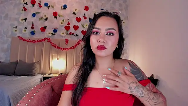 samara smithh online show from February 2025 05:46:02 PM