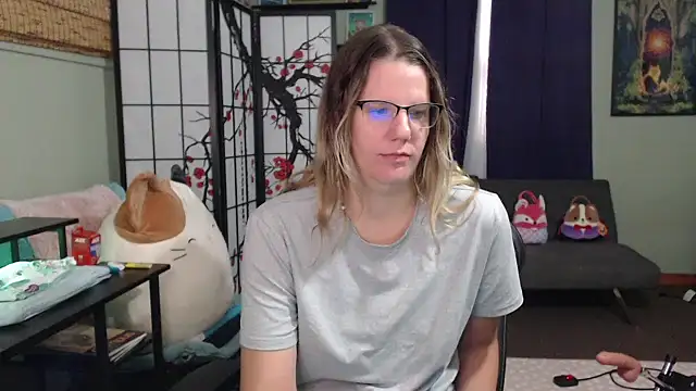 Snapshot of Sarahtineke chatting on October 2025 02:06:01 PM Sarahtineke online show from October 2025 02:06:01 PM