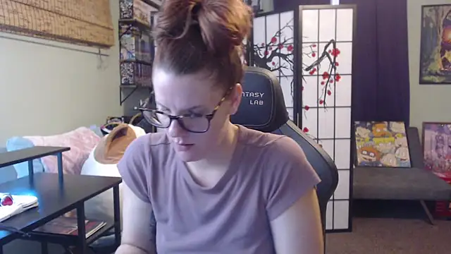 Snapshot of Sarahtineke chatting on May 2026 05:53:01 PM Sarahtineke online show from May 2026 05:53:01 PM