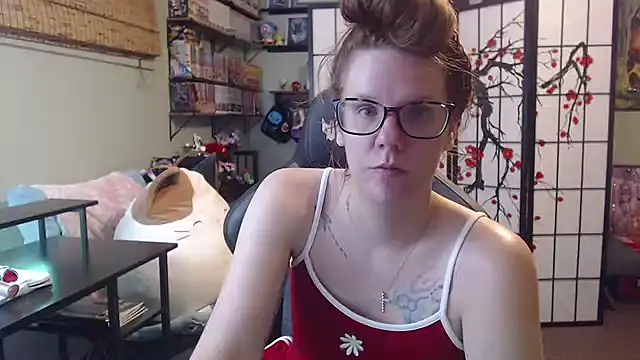 Sarahtineke online show from July 2026 02:07:01 AM