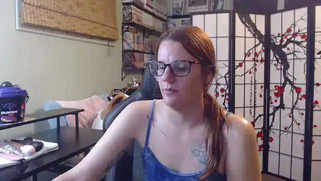 Sarahtineke online show from July 2026 02:07:02 AM