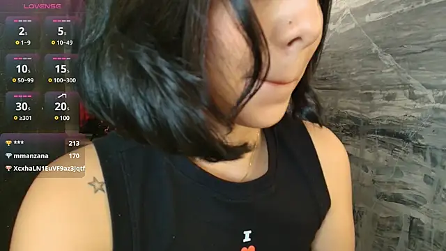 NicolRoss  online show from February 2025 04:24:02 PM