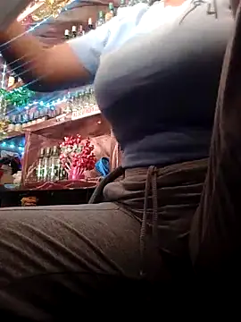 VivienAndClark online show from March 2025 05:53:02 PM