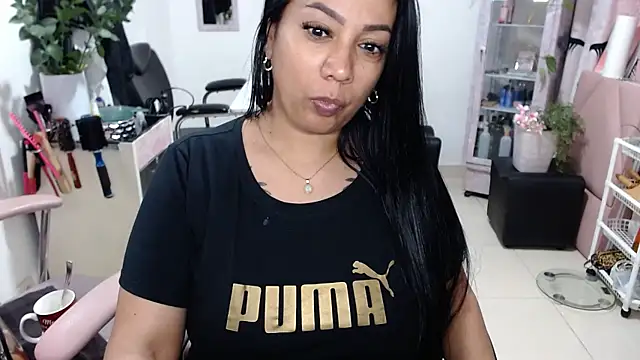 titsbiglovers online show from February 2026 08:05:01 PM