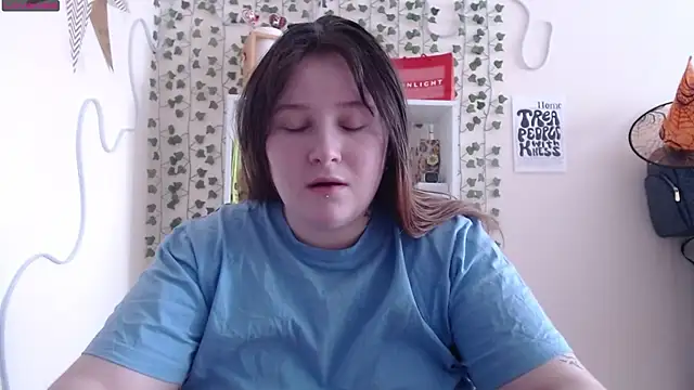 Light Luna online show from January 2025 05:32:01 AM