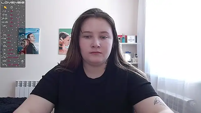 Light Luna online show from February 2025 04:57:02 AM