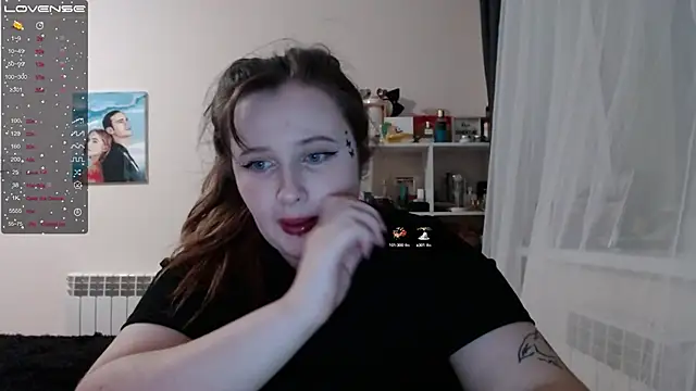 Light Luna online show from February 2025 01:51:02 PM