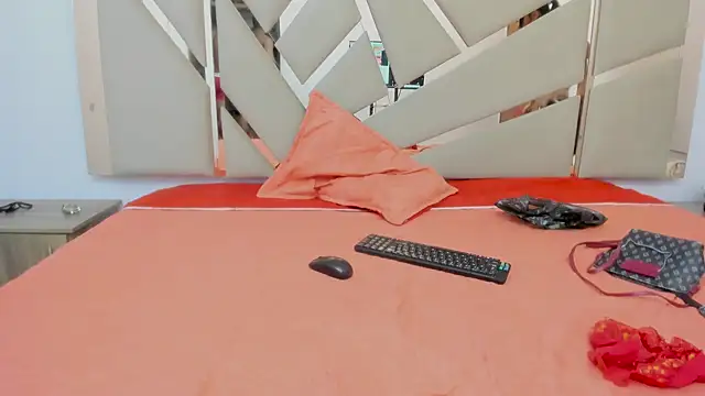 you and i9 online show from September 2025 07:25:01 PM