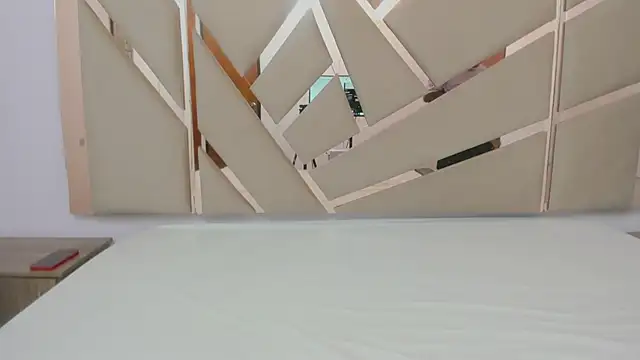 you and i9 online show from September 2025 07:27:01 PM