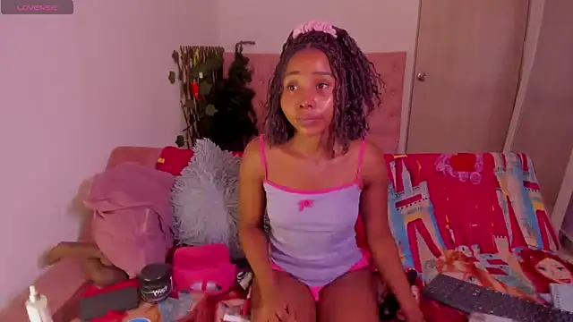 Snapshot of kimmysantoo chatting on February 2026 05:26:01 AM kimmysantoo online show from February 2026 05:26:01 AM