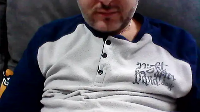 Snapshot of daky_86 chatting on January 2026 05:06:02 PM daky 86 online show from January 2026 05:06:02 PM