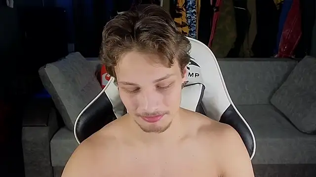 TeddyLiLboy online show from December 2024 05:55:02 PM