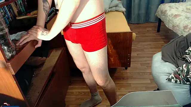 EvaMiron online show from March 2025 10:16:02 AM