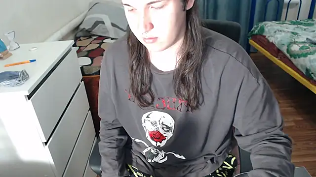 EvaMiron online show from September 2025 08:47:01 AM