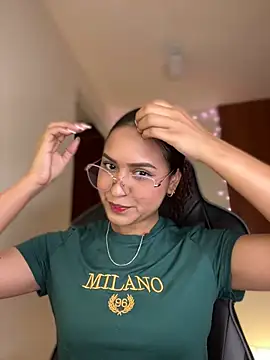 Snapshot of gretta_kler1 chatting on December 2024 09:38:02 PM gretta kler1 online show from December 2024 09:38:02 PM