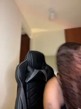 Snapshot of gretta_kler1 chatting on December 2024 10:36:02 PM gretta kler1 online show from December 2024 10:36:02 PM