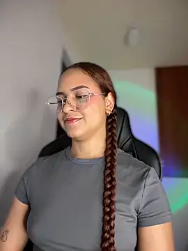 Snapshot of gretta_kler1 chatting on March 2025 05:27:02 PM gretta kler1 online show from March 2025 05:27:02 PM