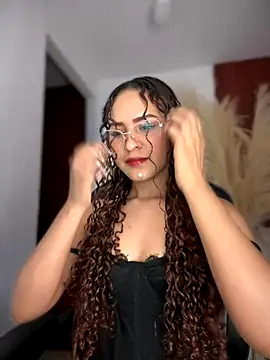 Snapshot of gretta_kler1 chatting on November 2025 07:16:01 PM gretta kler1 online show from November 2025 07:16:01 PM