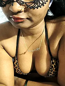 FANTASY QUEEN 07 online show from September 2025 12:19:01 PM