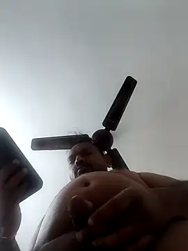 Snapshot of lovbombayduck11 chatting on February 2026 03:33:01 AM lovbombayduck11 online show from February 2026 03:33:01 AM