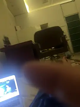 toanxu online show from April 2026 07:12:01 PM