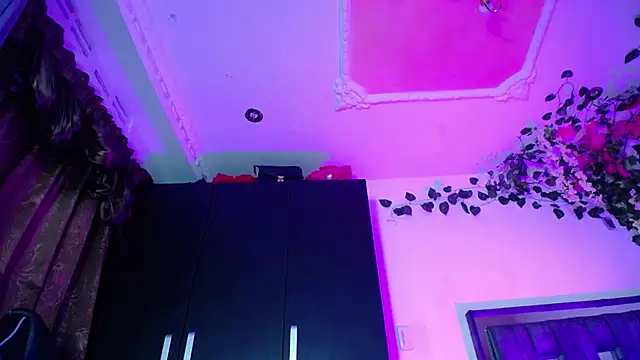 emma hoot1 online show from December 2024 06:33:02 AM