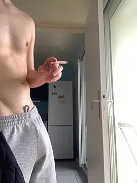 Snapshot of GuillaumebeauZizi chatting on February 2026 10:08:02 AM GuillaumebeauZizi online show from February 2026 10:08:02 AM