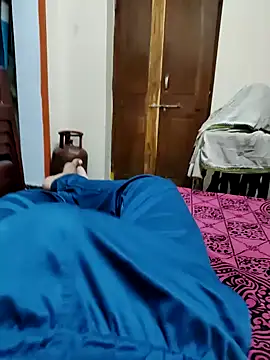 Ashish02345 online show from January 2025 06:52:01 PM