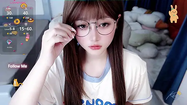 Snapshot of Sweet-18wanwan chatting on June 2026 05:52:02 AM Sweet-18wanwan online show from June 2026 05:52:02 AM