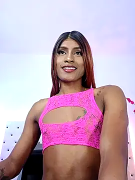 Snapshot of Elektra_Queen chatting on January 2025 04:43:01 PM Elektra Queen online show from January 2025 04:43:01 PM