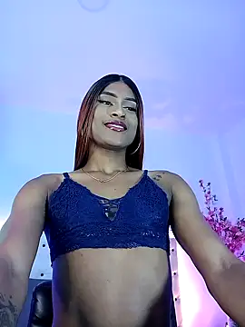 Snapshot of Elektra_Queen chatting on February 2025 01:51:02 PM Elektra Queen online show from February 2025 01:51:02 PM