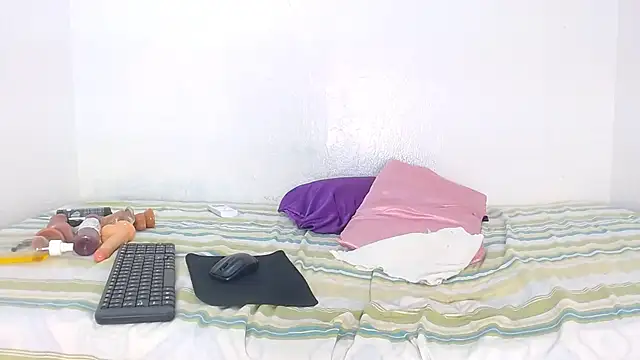 churcavagina40 online show from December 2024 04:15:02 AM