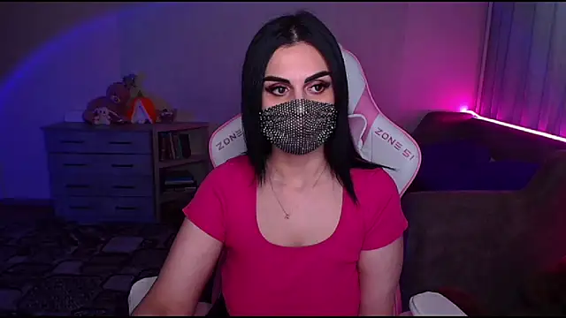   Yasmina   online show from March 2025 06:39:02 AM