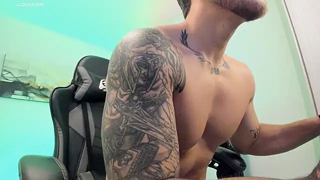 LucianSinclair online show from March 2025 04:24:02 AM