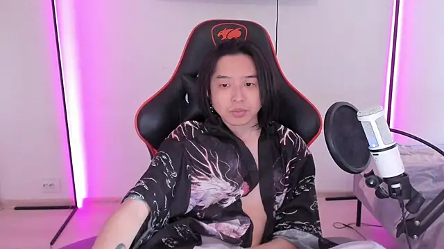 wexlee7 online show from October 2025 11:18:02 AM